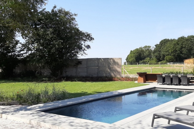 Wens je een privé zwembad in eigen tuin? 